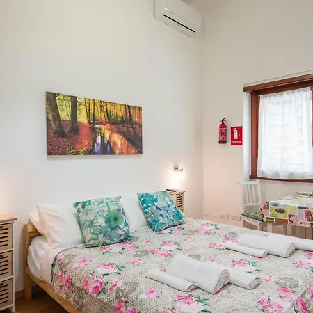 La Casa Di Emy Apartman *